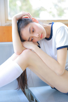 夹好去上学不能掉出来的